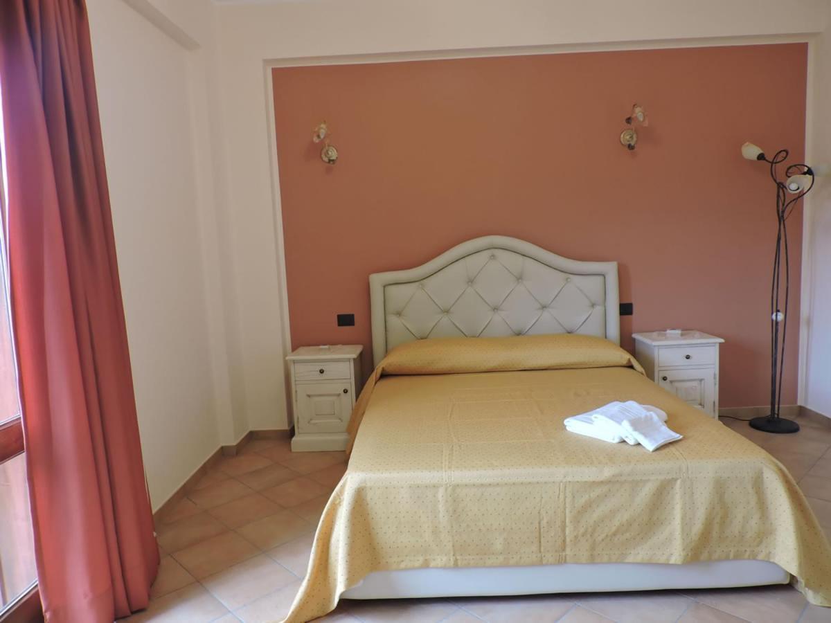 La Torre Hotel Taurianova Kültér fotó